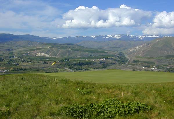 Highlander Golf Club - Wenatchee, Washington - Golf Course Picture