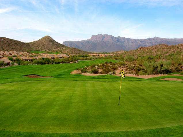 Gold Canyon - Dinosaur Mountain - Phoenix, Arizona - Golf Course Picture