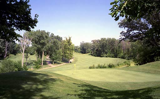 Heritage Bluffs Golf Club - Chicago, Illinois - Golf Course Picture