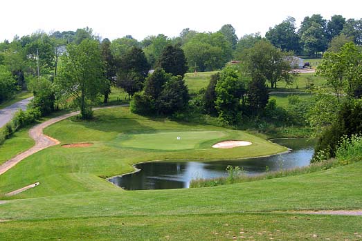 MayWood Golf Club - Bardstown, Kentucky - Golf Course Picture