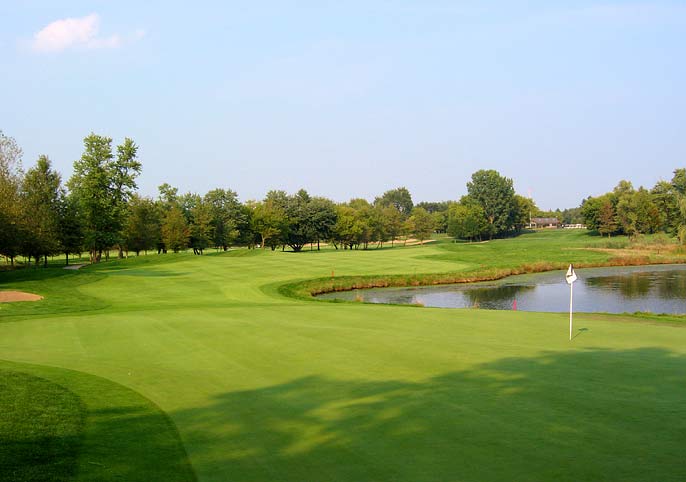 Pine Meadow Golf Club - Chicago, Illinois - Golf Course Picture